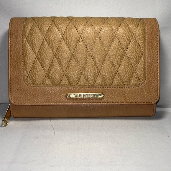 Steve Madden Tan Quilted Women's cross body Bag gold chain strap - Picture 1 of 7
